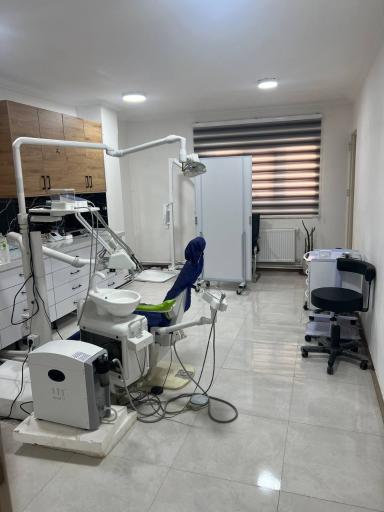 کلینیک دندانپزشکی دکتر مجید موسوی