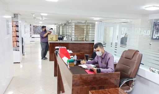 عکس پخش لوازم جانبی موبایل نوبل