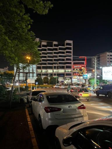 عکس برج تجاری و اداری هیواد