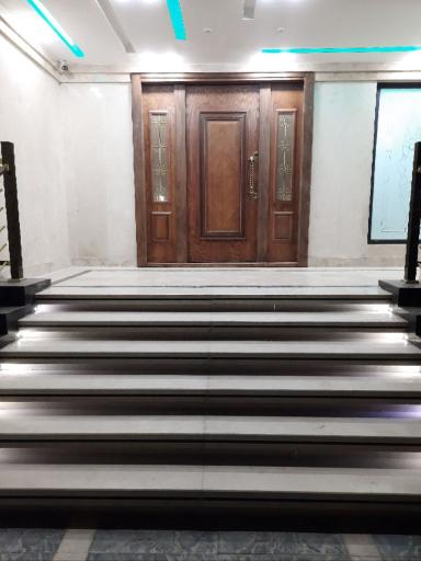 عکس ساختمان پارسا 