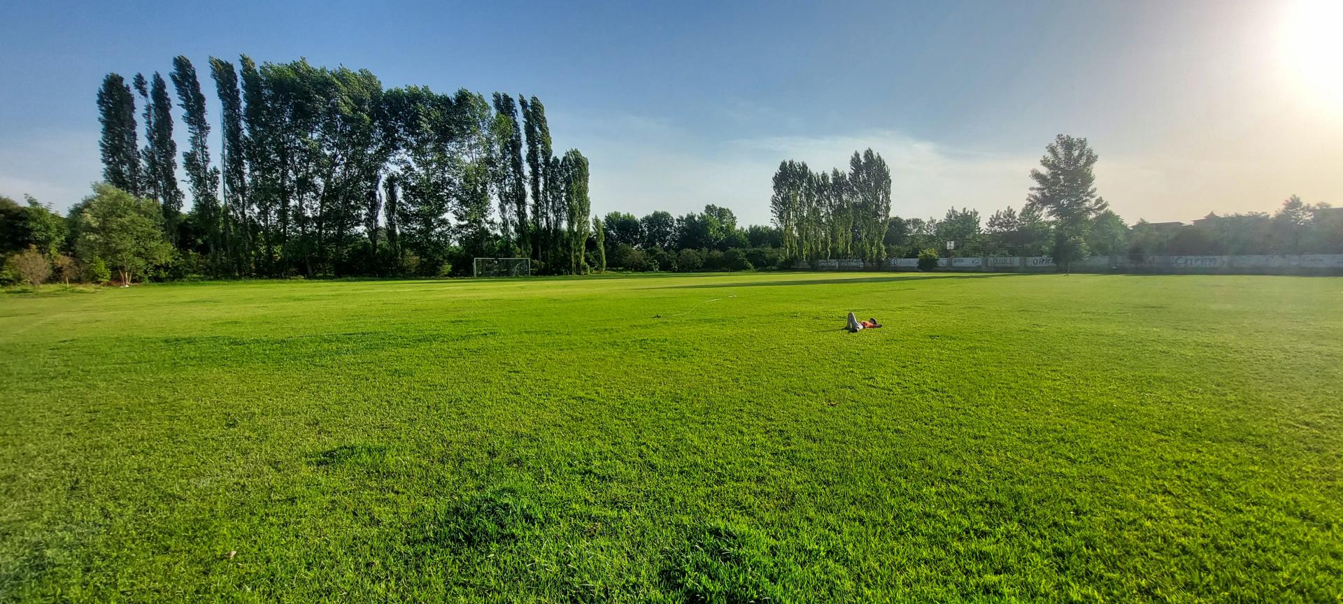 عکس زمین فوتبال درزیکلای آخوندی پائین