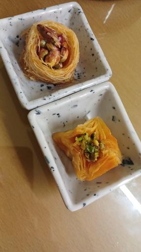 عکس شیرینی لبنانی روشه