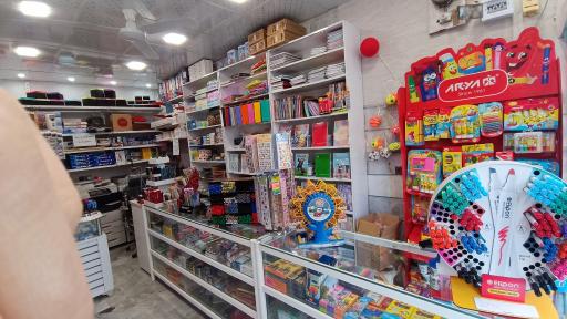 عکس خرازی و لوازم تحریر ایران