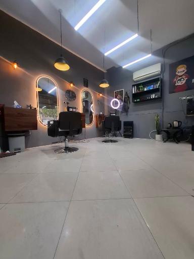 عکس آرایشگاه مردانه منان