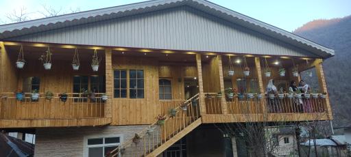 عکس اقامتگاه گل تاج