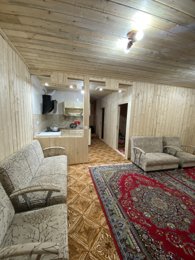 عکس اقامتگاه گل تاج