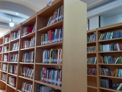 عکس کتابخانه عمومی استاد فتاح شهبازی