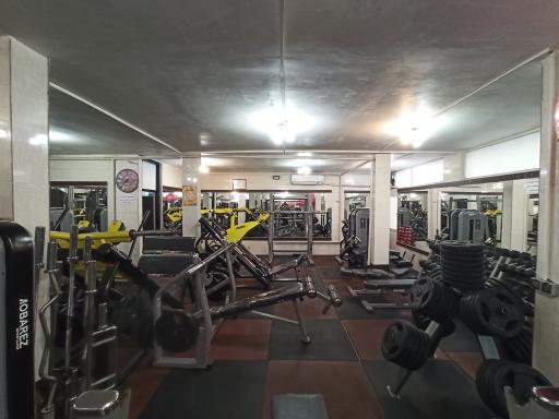 عکس باشگاه بدنسازی تِتا 