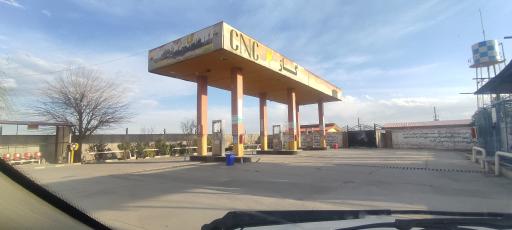 عکس جایگاه سوخت دو منظوره ملک آباد (بنزین و گازوییل)