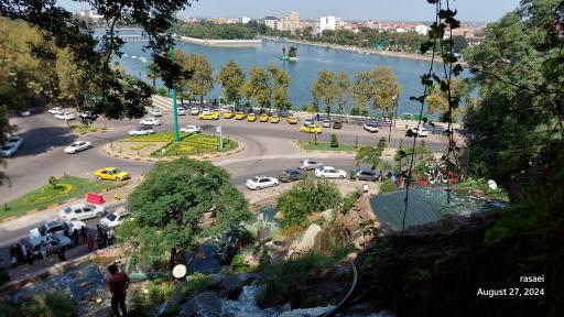 عکس آبشار مصنوعی بام سبز لاهیجان