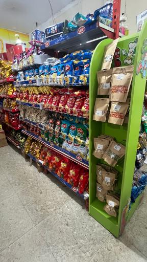 عکس فروشگاه بزرگ تخفیف مارکت