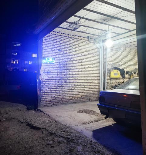 عکس تعمیرگاه  کاهانی و نورزاده 