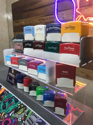 عکس چاپ و تبلیغات افرا