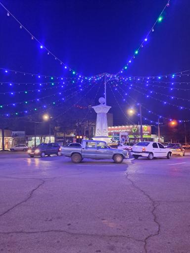 عکس میدان انقلاب (فلکه سینما)