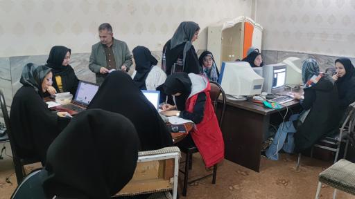 عکس آموزشگاه کامپیوتر تراشه