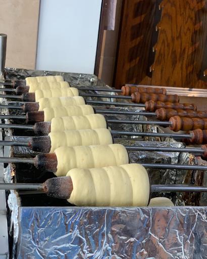 عکس کافه بستنی چیمنی
