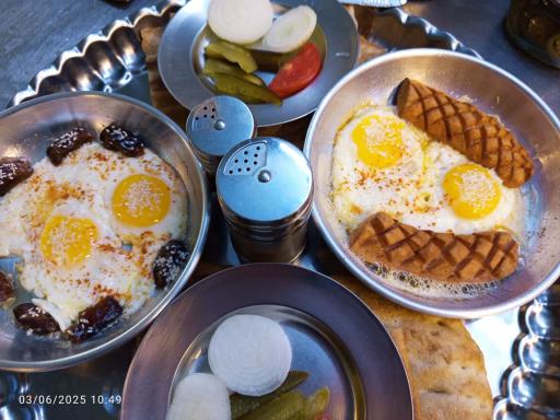 عکس اغذیه وصبحانه خانوم نبات 