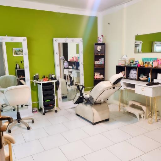 سالن زیبایی پانیذ جلیلیان