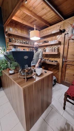 عکس کافه زمین