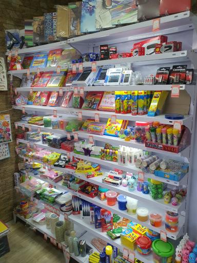 عکس کلبه کتاب