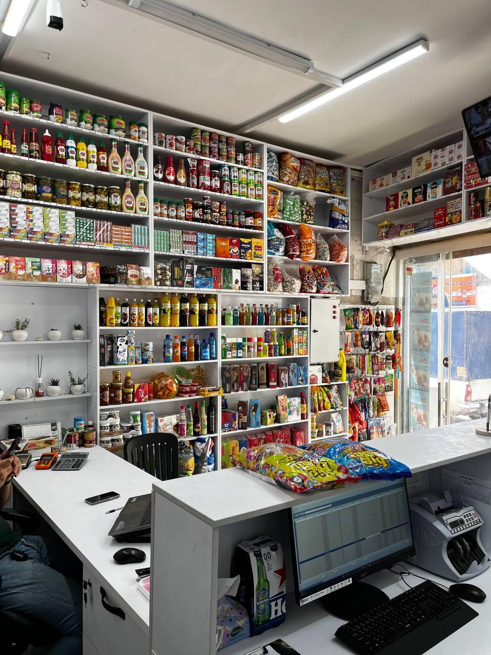 عکس پخش موادغذایی حاج حسین