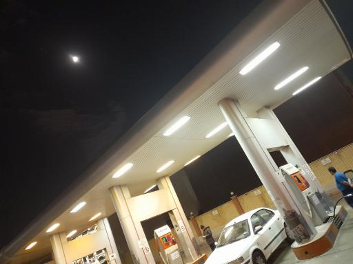 عکس جایگاه گاز سی ان جی مارلیک