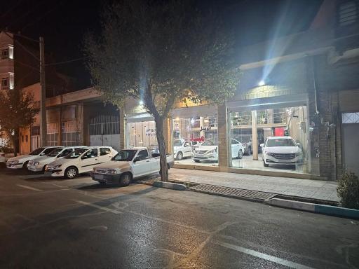 عکس نمایشگاه اتومبیل مسلم