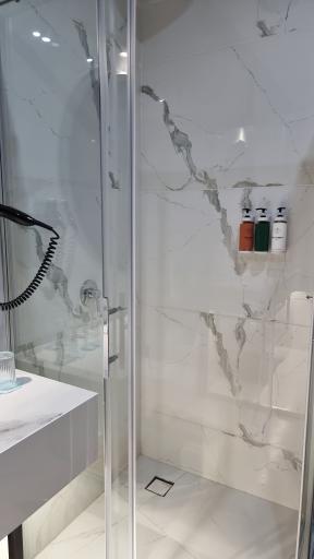 عکس هتل اکسلسیور