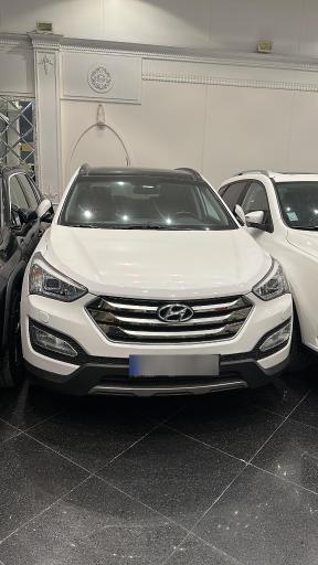 عکس نمایشگاه اتومبیل عطائی