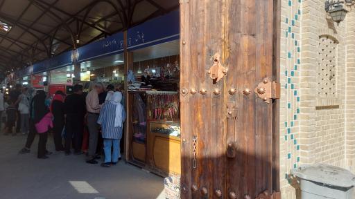 عکس بازار صنایع دستی زنجان