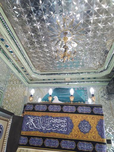 عکس آرامگاه میرزای قمی