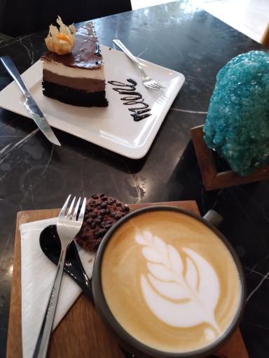 عکس کافه مونه