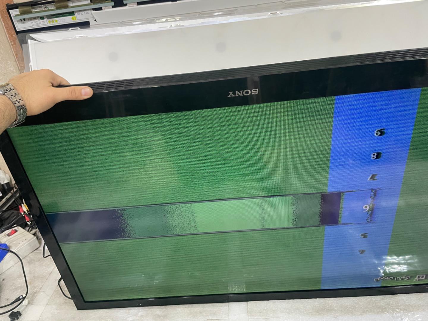 عکس تعمیرات تلویزیون سید