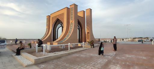 عکس مقبره شهدای گمنام دارخوین