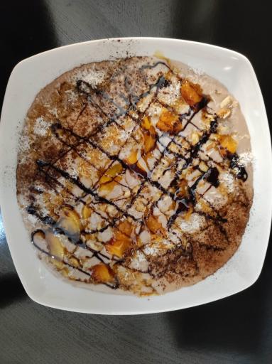 عکس کافه صبحانه و رستوران شمعدونی