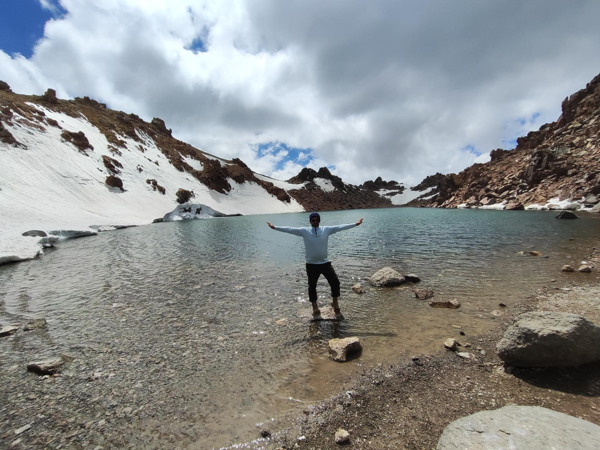 عکس دریاچه قله سبلان