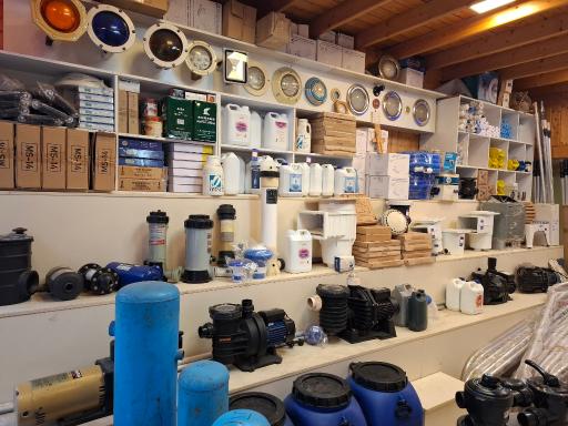 عکس فروشگاه خانه سفید