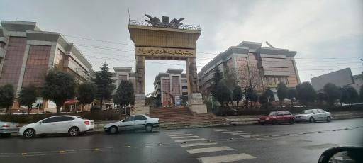 عکس کارگزاری مسکن ملی و جوانی جمعیت