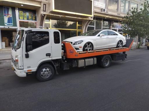 عکس امداد خودرو مرند خودروبر مرند حضرتی