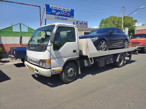 عکس امداد خودرو مرند خودروبر مرند حضرتی