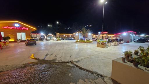 عکس مجتمع تفریحی مسکونی ماه و ماهی