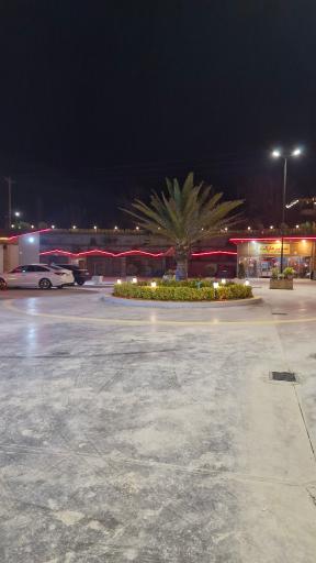 عکس مجتمع تفریحی مسکونی ماه و ماهی