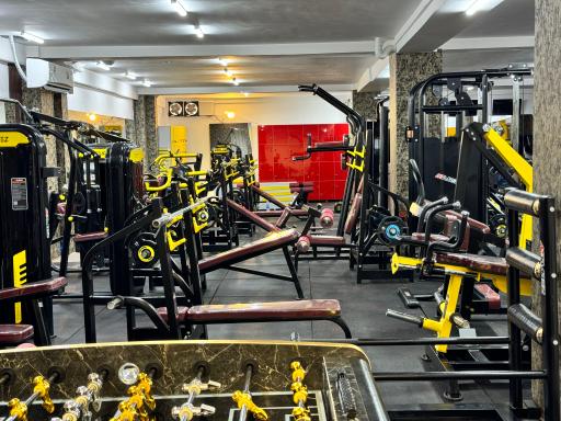 عکس باشگاه بدنسازی رادین