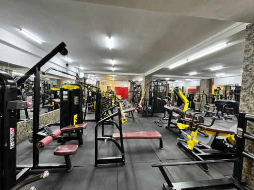 عکس باشگاه بدنسازی رادین