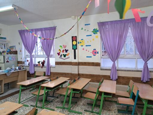 عکس پیش دبستان دنیای شاد