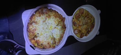 عکس پیتزا اعیان 