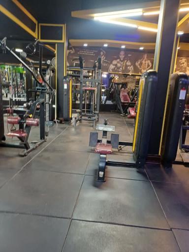 عکس آکادمی ورزشی افشین