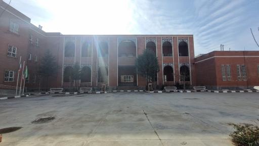 عکس هنرستان فنی نمونه امام خمینی
