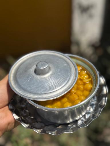 عکس صبحانه خوری و شام محلی ریوگ