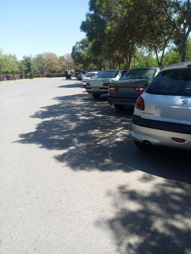 عکس پارکینگ مفتح 1